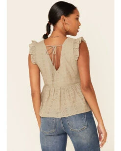 Wishlist Women's Gucci Eyelet Ruffle Surplice Short Sleeve Babydoll Top 9 Wishlist Women's Gucci Eyelet Ruffle Surplice Short Sleeve Babydoll Top -Twisted X Sales 2000349957 341 P4