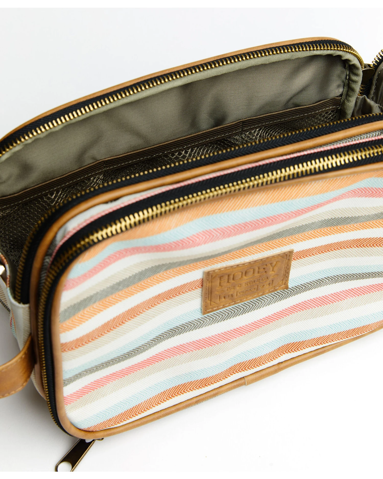 Hooey Women's Desert Stripe Dopp Kit 5 Hooey Women's Desert Stripe Dopp Kit - Image 3