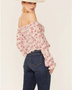 Beyond The Radar Women's Floral White Smocked Chiffon Off Shoulder Top -Twisted X Sales 2000366189 100 P4