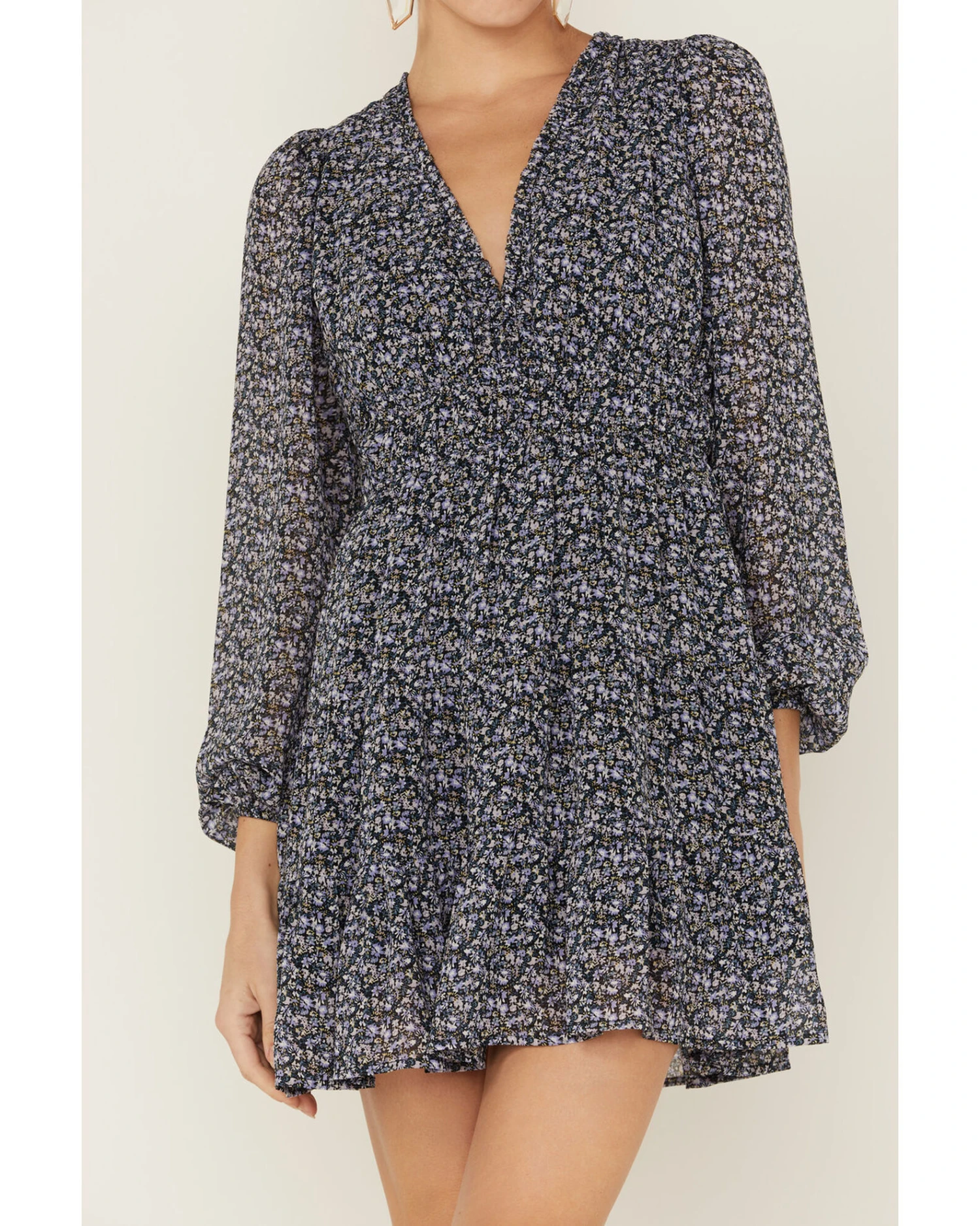 Lush Women's Floral Long Sleeve Smocked Mini Dress 4 Lush Women's Floral Long Sleeve Smocked Mini Dress - Image 2