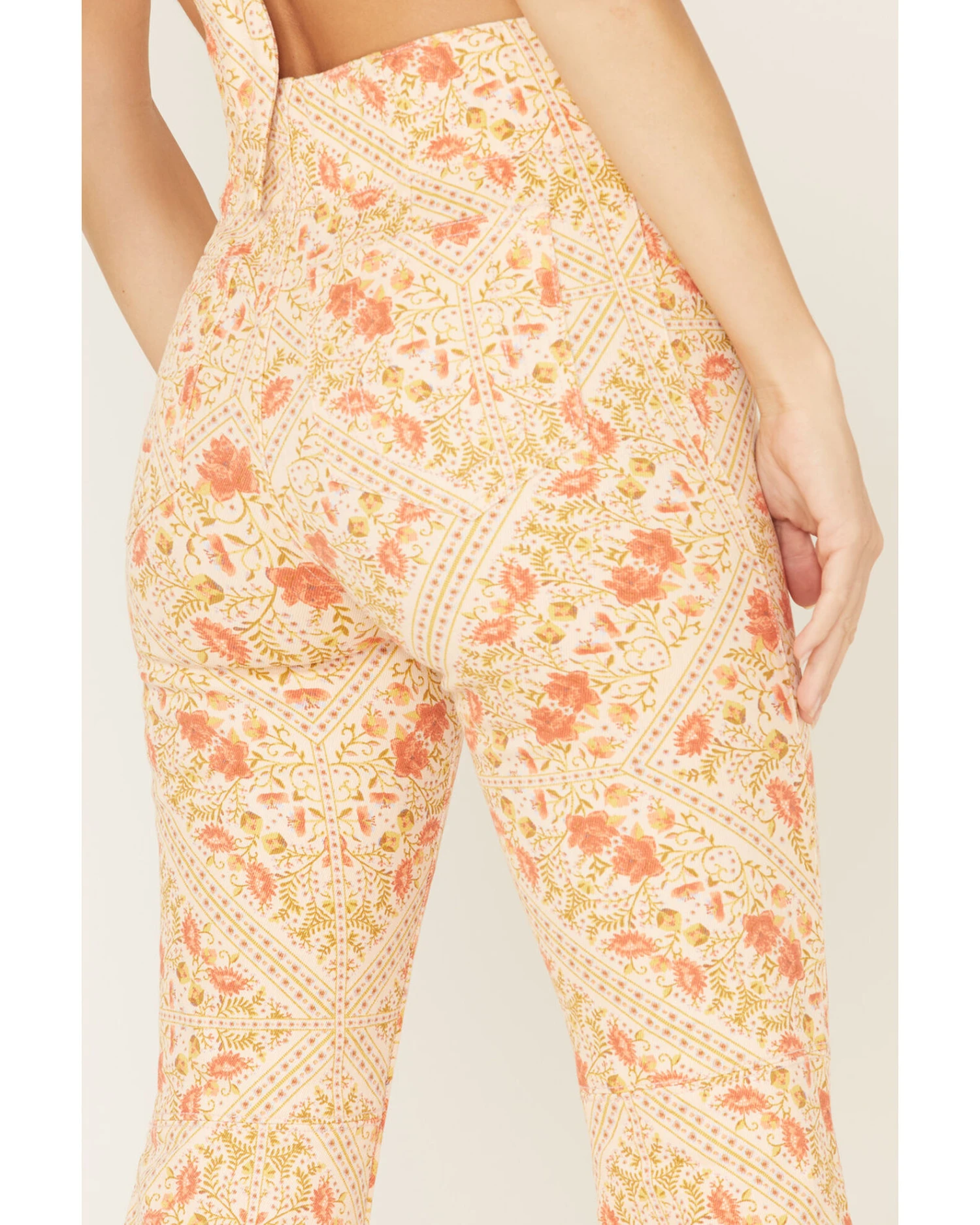 Show Me Your Mumu Women's Belmont Paisley Print Pull On Trouser Pants 4 Show Me Your Mumu Women's Belmont Paisley Print Pull On Trouser Pants - Image 2