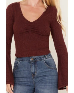 Shyanne Women's Deep V-Neck Bell Sleeve Crop Top -Twisted X Sales 2000373000 646 P3