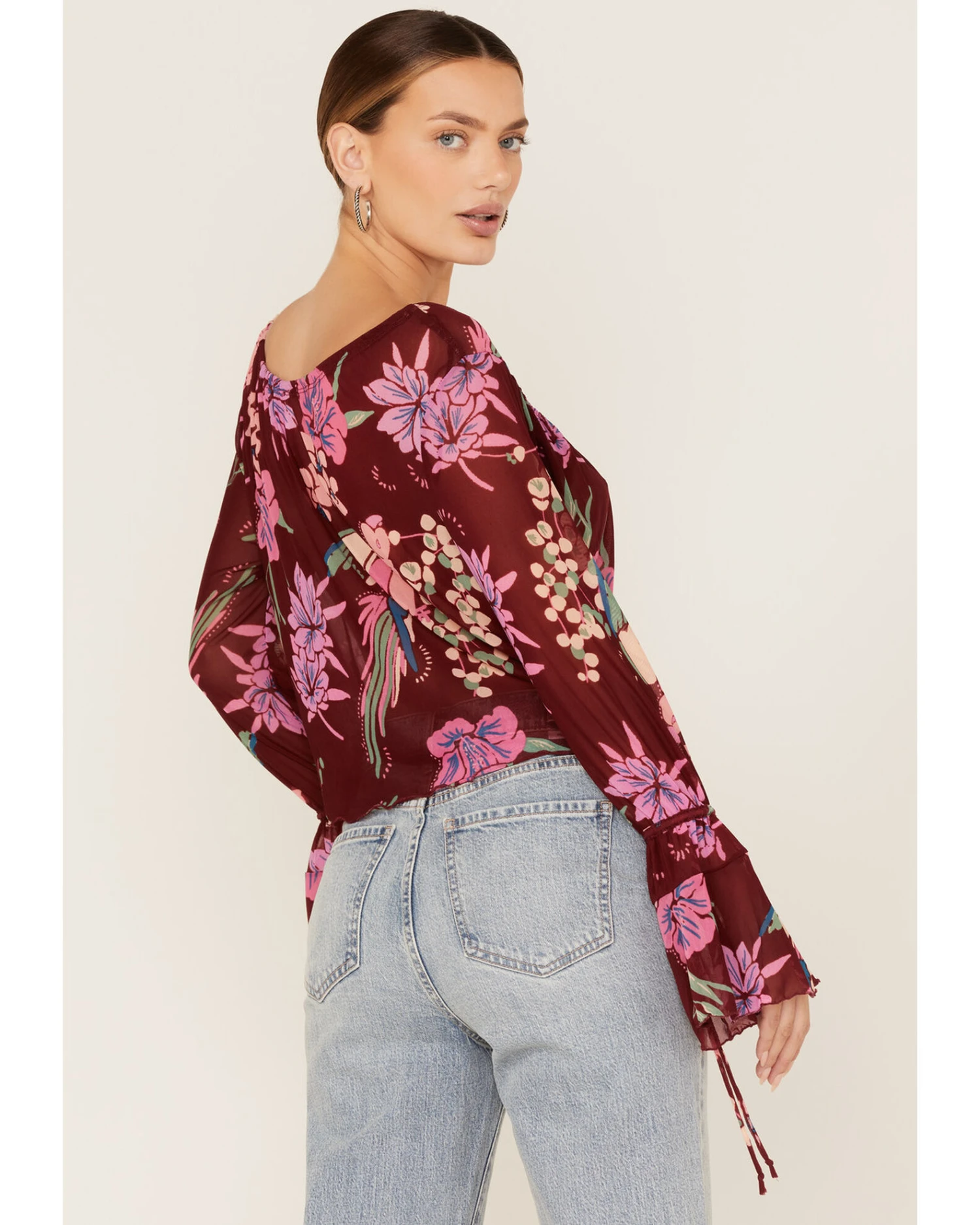 Free People Women's Floral Print Of Paradise Tie Front Crop Top 6 Free People Women's Floral Print Of Paradise Tie Front Crop Top - Image 4