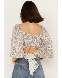 Beyond The Radar Women's Bandana Print Tie Back Top -Twisted X Sales 2000392300 103 P4